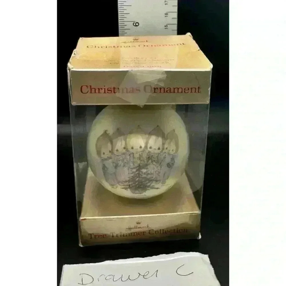 VNTG With Hallmark Box Precious Moments Betsy Clark 3" Ball Christmas Ornament - Picture 8 of 9